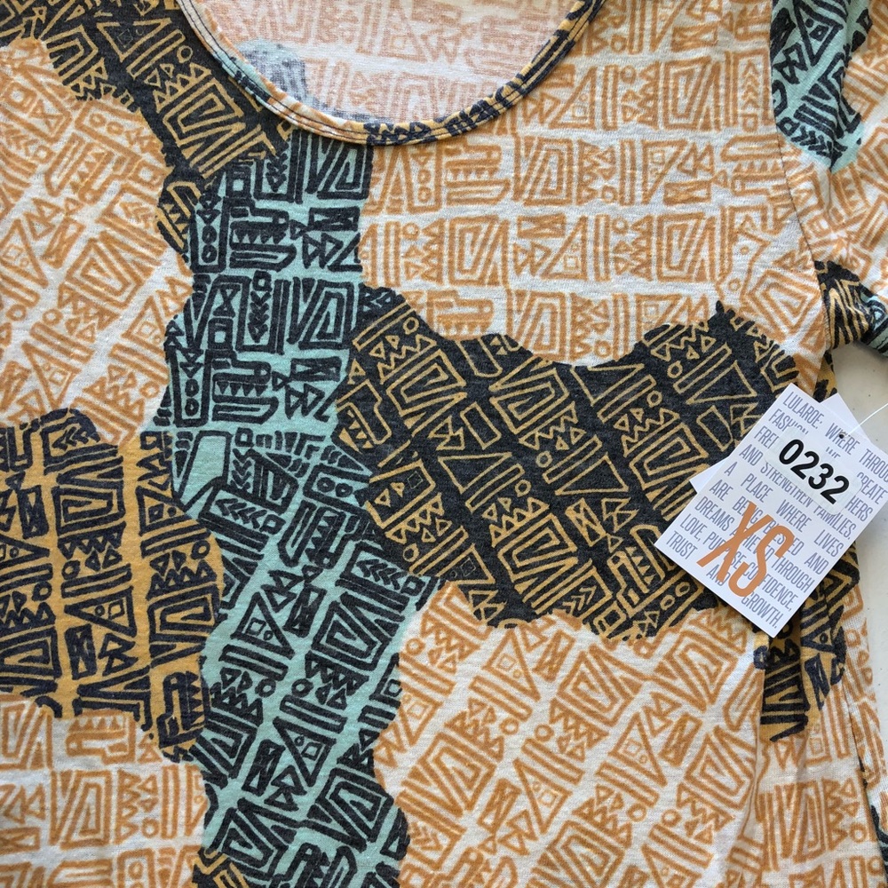 LuLaRoe Classic Tee